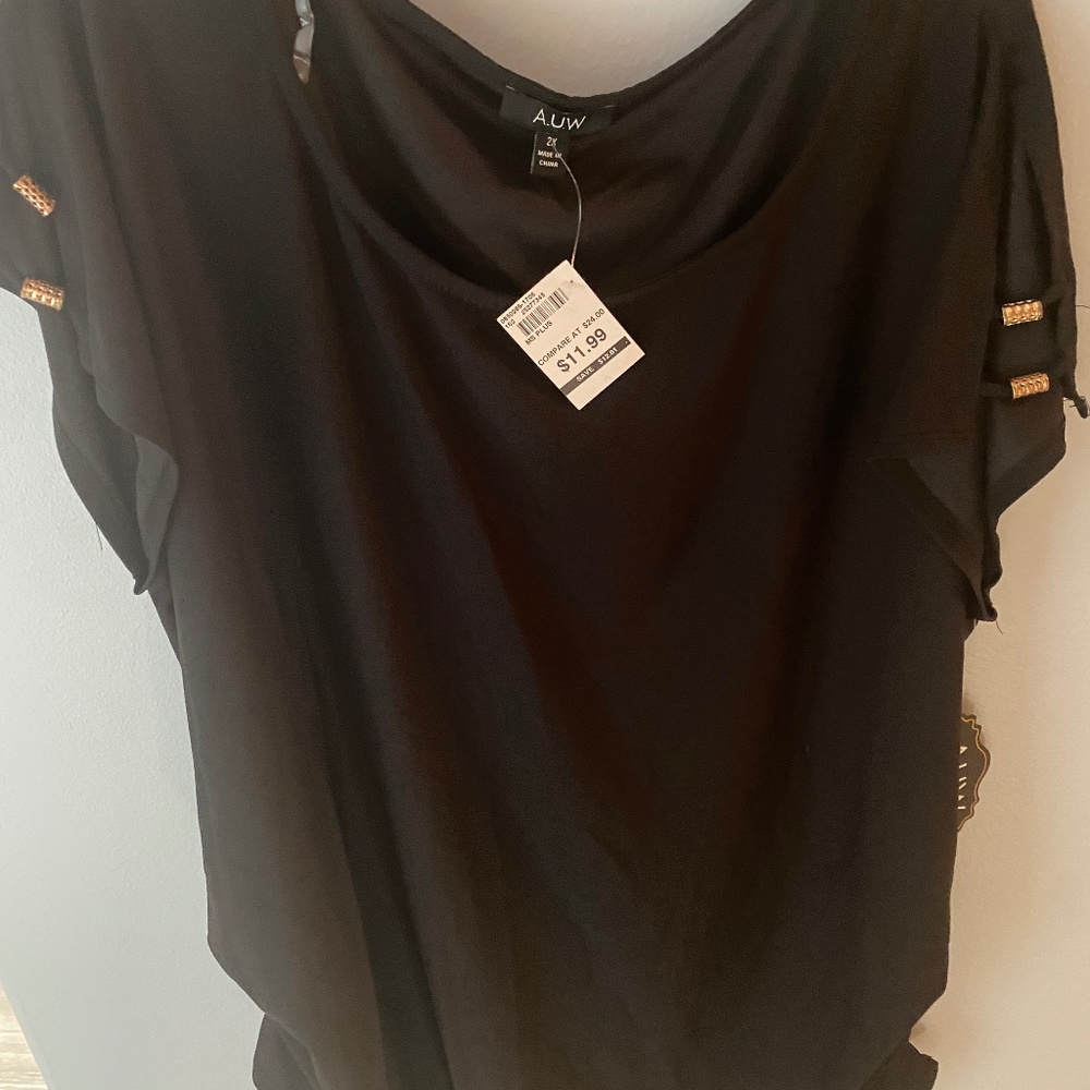 2X new black blouse